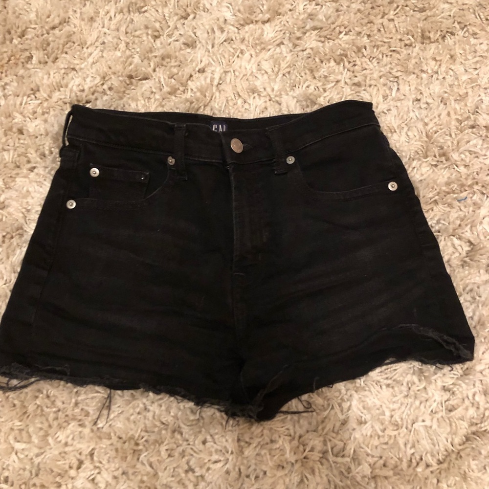 GAP black jean shorts